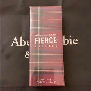 ✨NWT Abercrombie Fierce Size 3.4 - Limited Ed. ✨